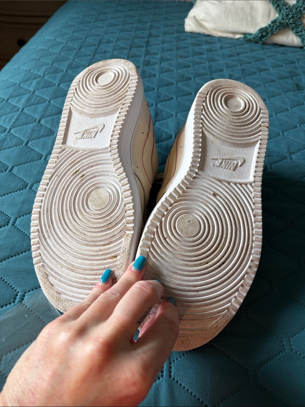 Nike Sneakers - Picture 5 of 5
